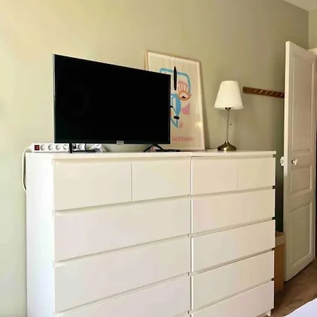 Apartment Cozy Pour Decouvrir Paris. Issy-les-Moulineaux
