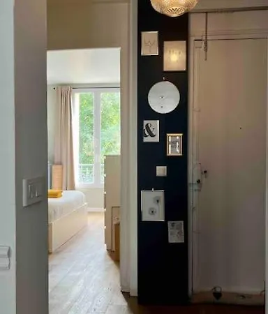 Cozy Pour Découvrir Paris.