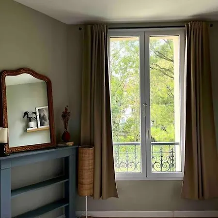 Cozy Pour Découvrir Paris. Appartement Issy-les-Moulineaux