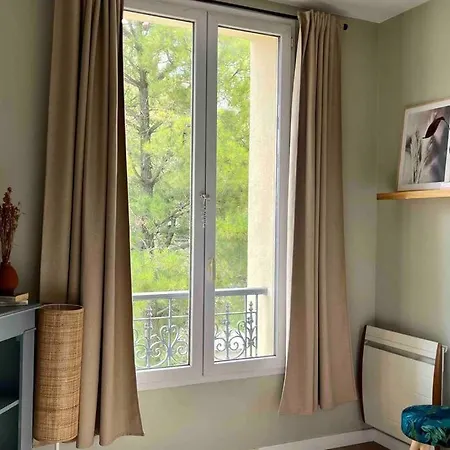 Cozy Pour Decouvrir Paris.
